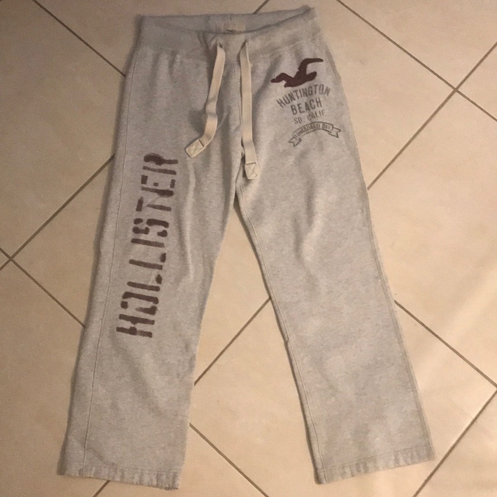 Hollister sweatpants size medium